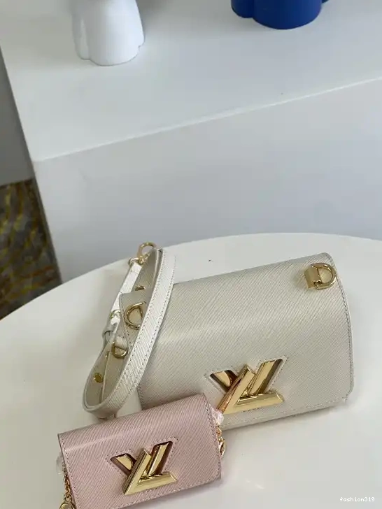 VUITTON LOUIS TWIST PM 0430